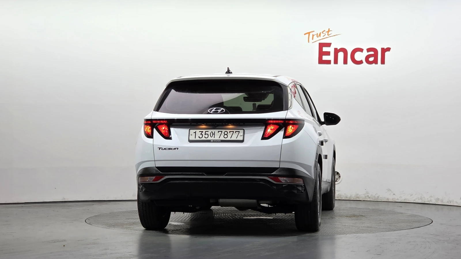Hyundai Tucson Diesel 2.0 2WD autogeorge.com, снимка 7 - Автомобили и джипове - 56136982
