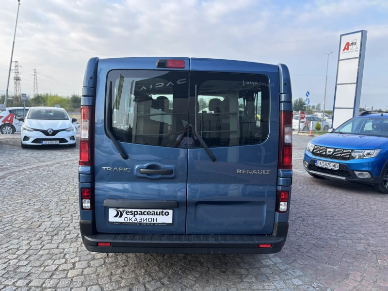 Renault Trafic dCi 125 к.с. BVM6, снимка 8 - Бусове и автобуси - 51935721