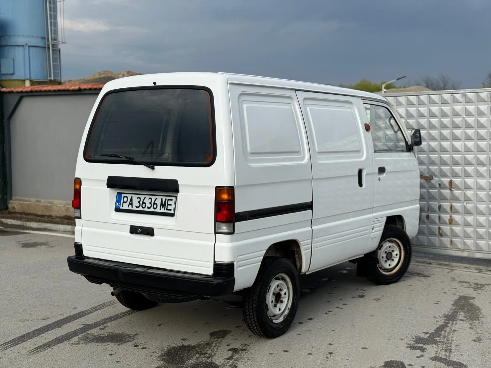 Suzuki Carry 1000 Бензин!44 кс!, снимка 6 - Бусове и автобуси - 54442038