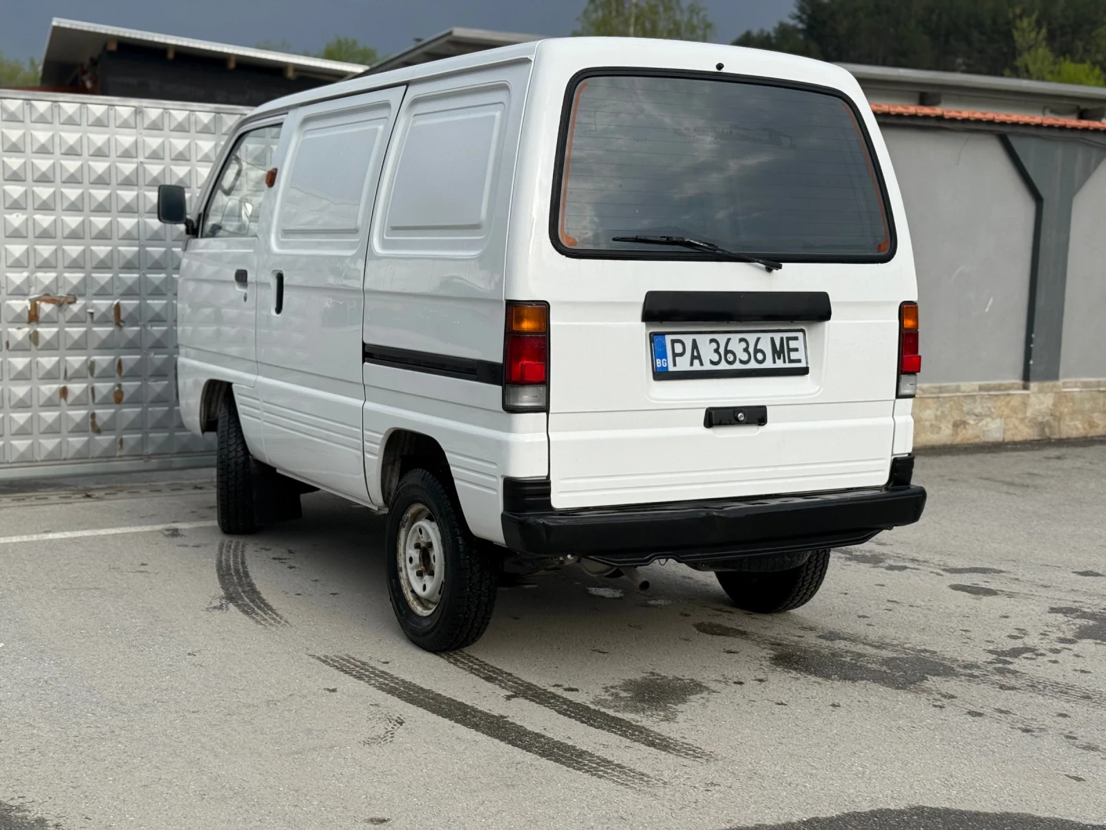 Suzuki Carry 1000 Бензин!44 кс!, снимка 4 - Бусове и автобуси - 54442038