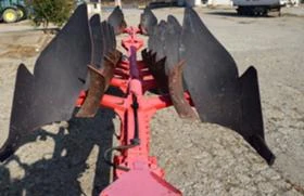 Плуг Kuhn CHALLENGER 8-9 , снимка 7