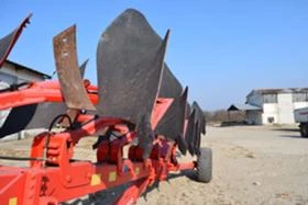 Плуг Kuhn CHALLENGER 8-9 , снимка 6