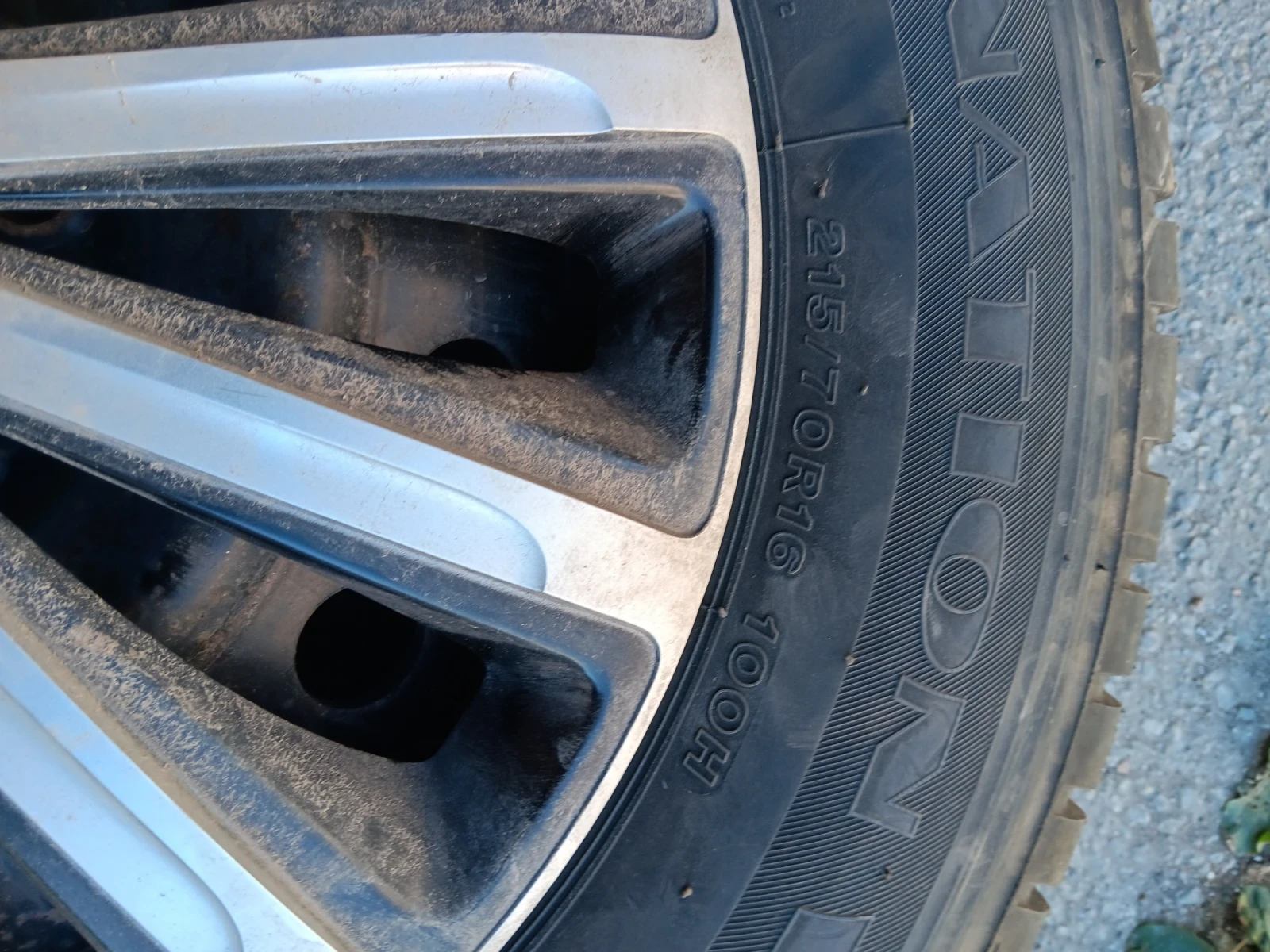 Гуми с джанти Firestone 215/70R16, снимка 4 - Гуми и джанти - 56367209