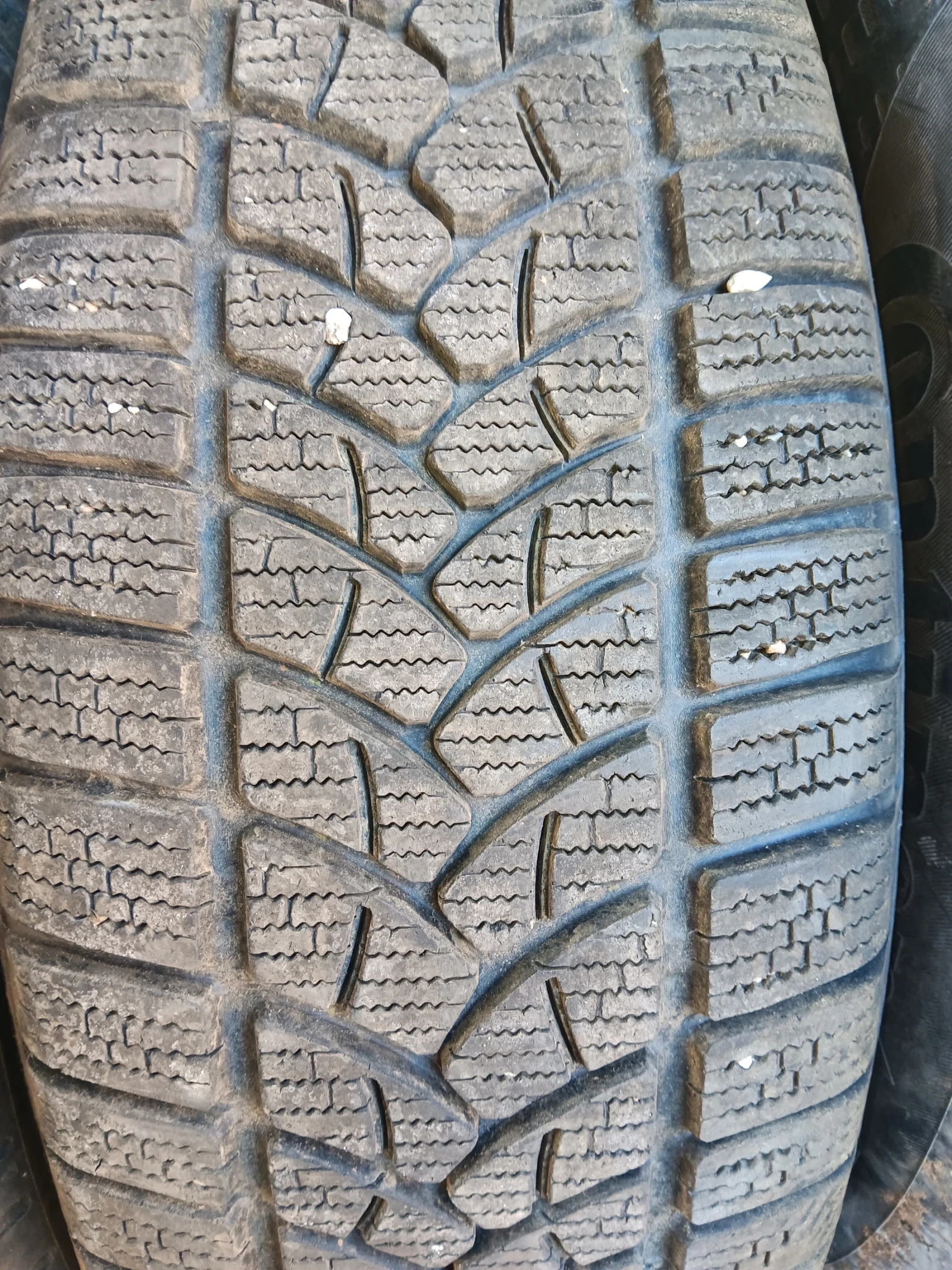 Гуми с джанти Firestone 215/70R16