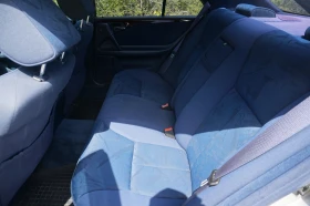 Mercedes-Benz E 200 ГАЗ, снимка 12
