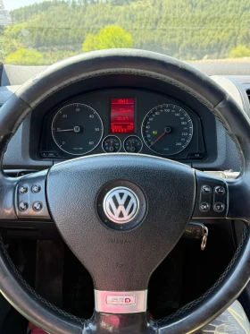 VW Golf ИКОНОМИЧЕН, ЗДРАВ И ГОТОВ ЗА КАРАНЕ!, снимка 16