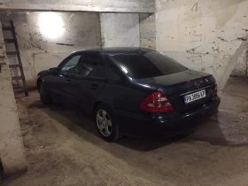 Mercedes-Benz E 320, снимка 2