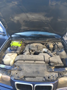 BMW 316 316-1.9face., снимка 12