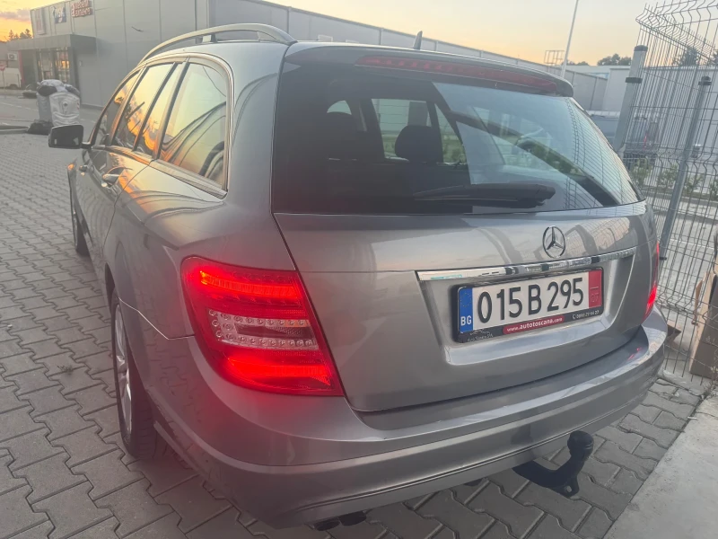 Mercedes-Benz C 180 2.2 CDI ОФЕРТА , снимка 4 - Автомобили и джипове - 47369517