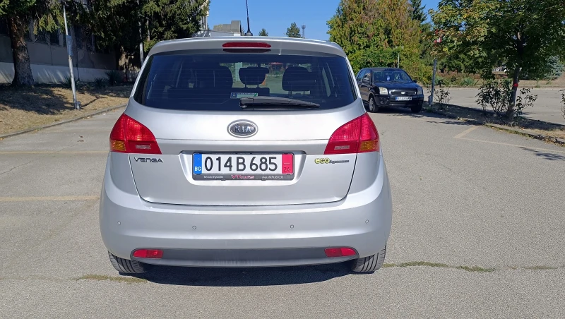 Kia Venga 1.4i, снимка 4 - Автомобили и джипове - 47387516