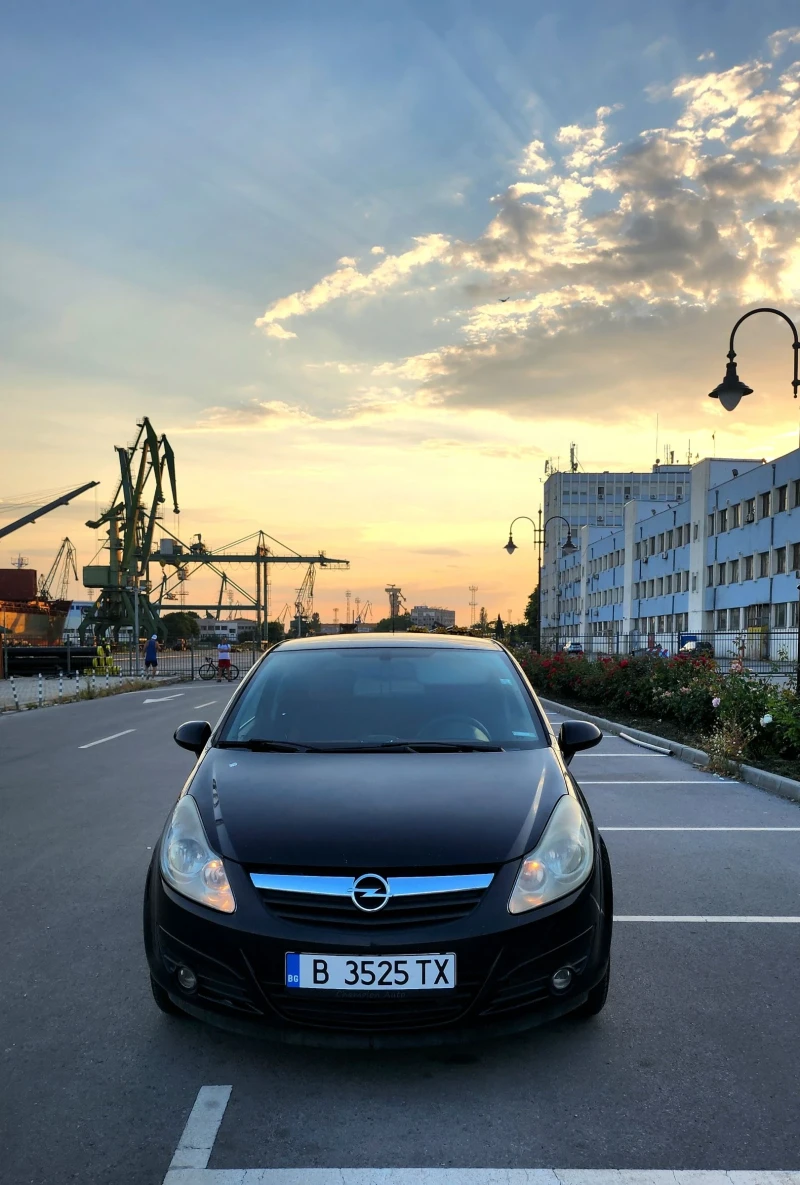 Opel Corsa 1.2 Black and Red, снимка 2 - Автомобили и джипове - 47718356