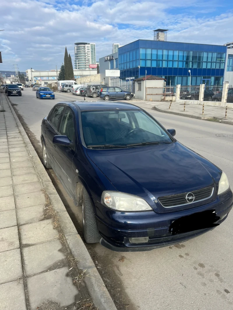 Opel Astra, снимка 1 - Автомобили и джипове - 48910190