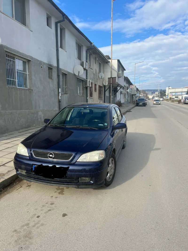 Opel Astra, снимка 3 - Автомобили и джипове - 48910190