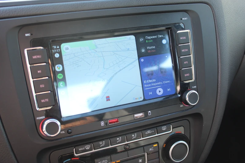 VW Jetta KLIMA CARPLAY, снимка 6 - Автомобили и джипове - 52141417