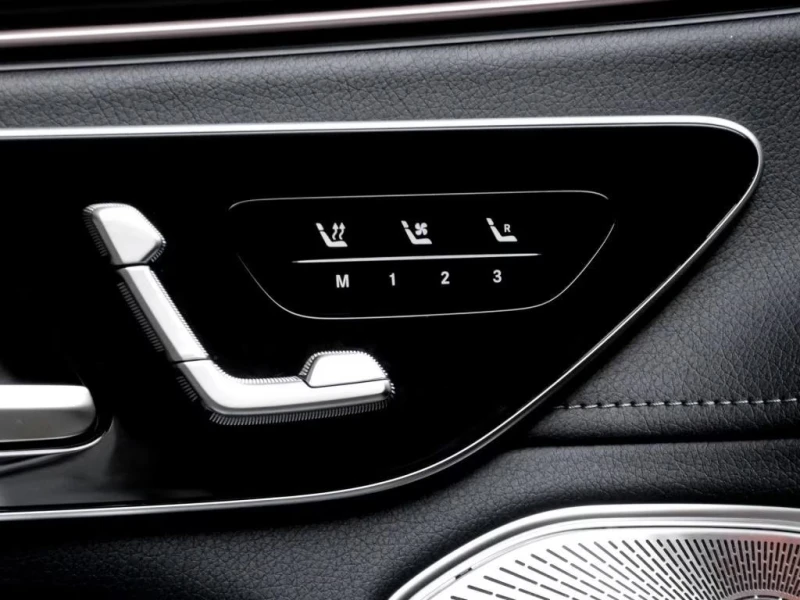 Mercedes-Benz EQS 500/4MATIC/449HP/AMG/PANO/BURM/MEMO/AHK/NIGHT/342g, снимка 10 - Автомобили и джипове - 51755988