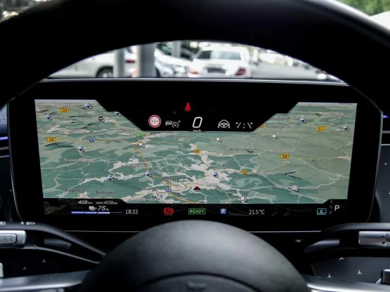 Mercedes-Benz EQS 500/4MATIC/449HP/AMG/PANO/BURM/MEMO/AHK/NIGHT/342g, снимка 7 - Автомобили и джипове - 51755988