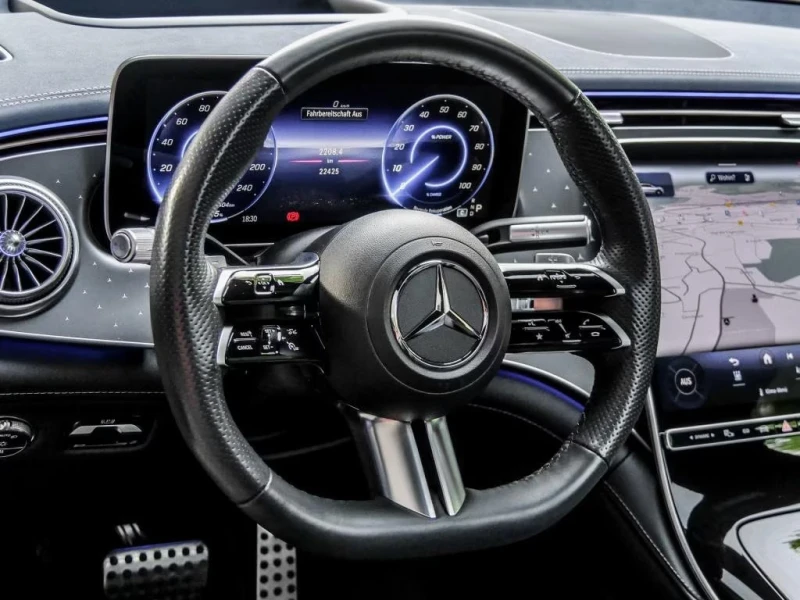 Mercedes-Benz EQS 500/4MATIC/449HP/AMG/PANO/BURM/MEMO/AHK/NIGHT/342g, снимка 6 - Автомобили и джипове - 51755988