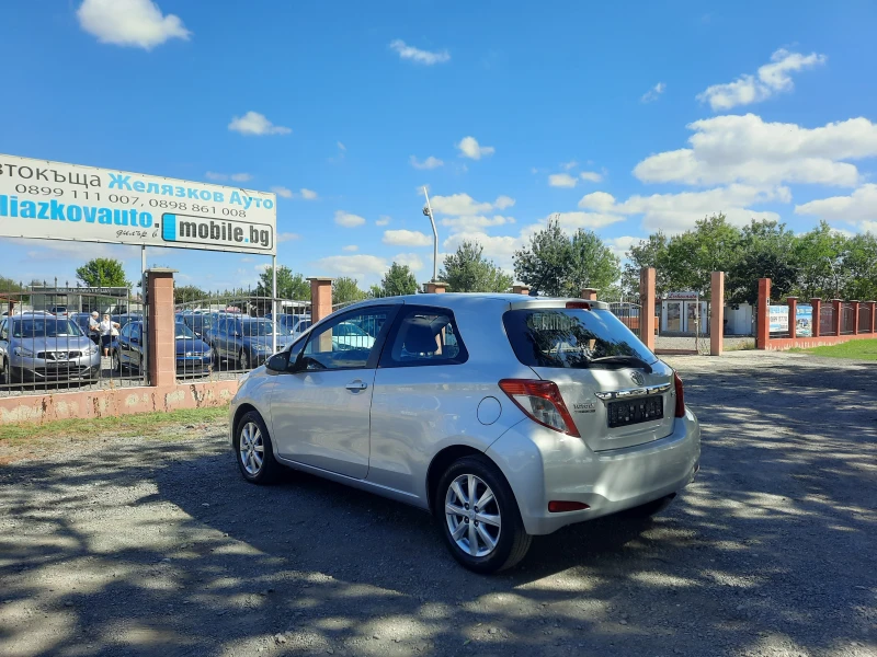 Toyota Yaris, снимка 6 - Автомобили и джипове - 51795028