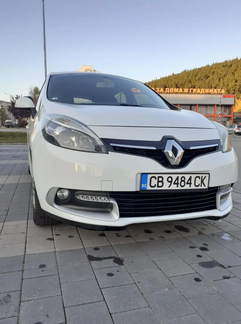 Renault Scenic, снимка 2 - Автомобили и джипове - 49397284