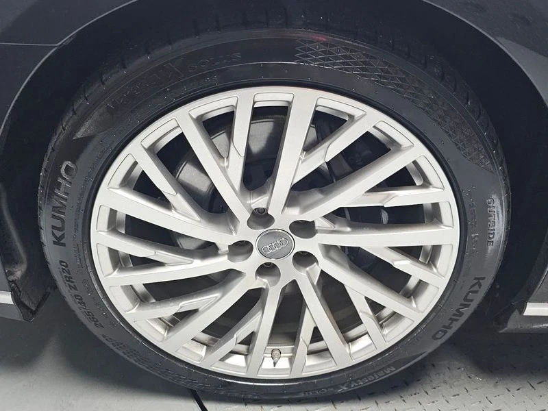 Audi A8 3.0 Automatic, снимка 5 - Автомобили и джипове - 55450762