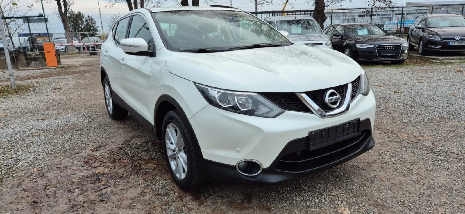 Nissan Qashqai 1.5dci- 6ск. - изображение 2