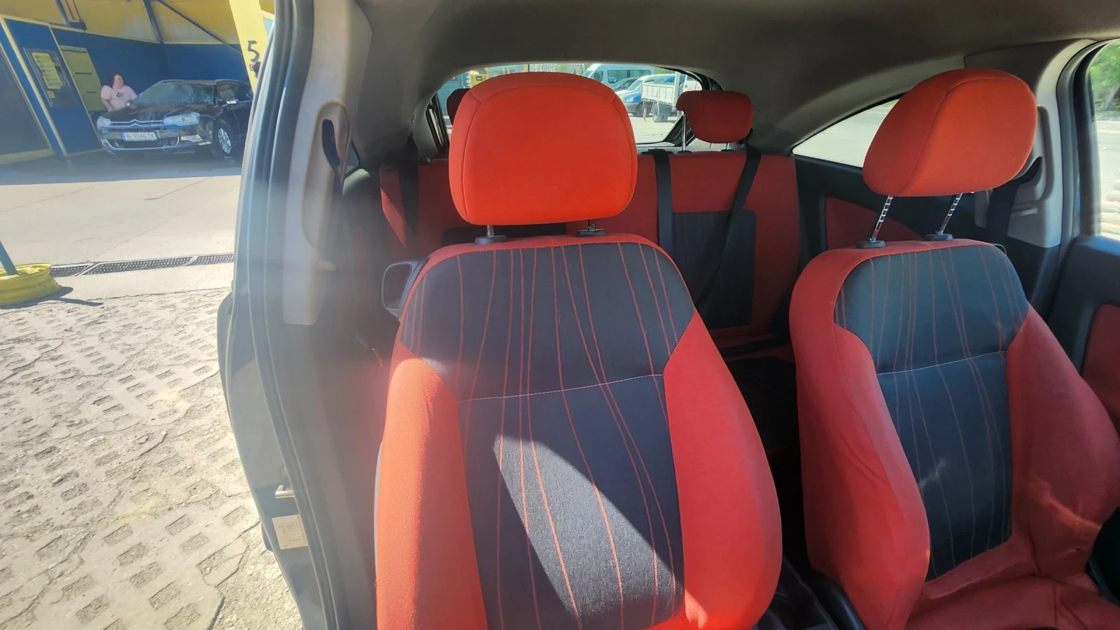 Opel Corsa 1.2 Black and Red - изображение 8