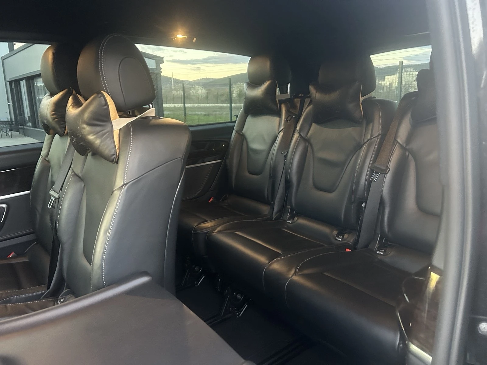 Mercedes-Benz V 300  - изображение 7