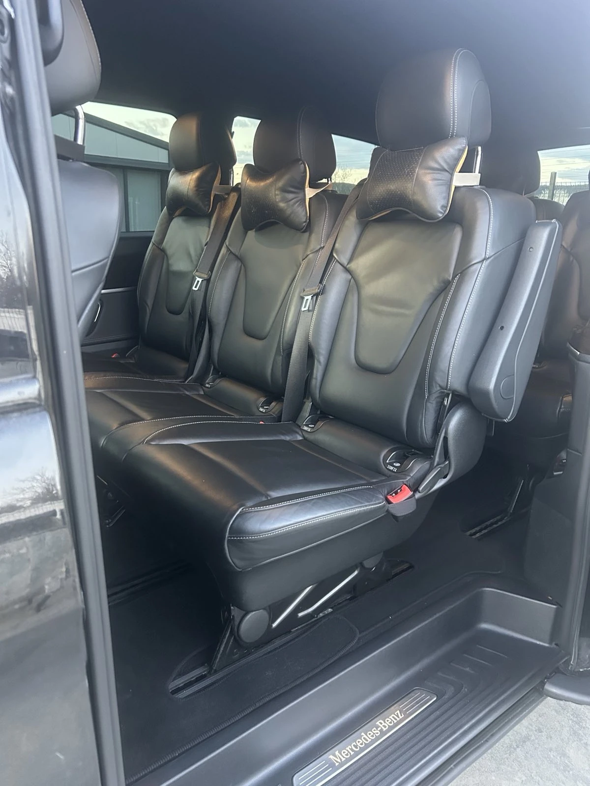 Mercedes-Benz V 300  - изображение 6