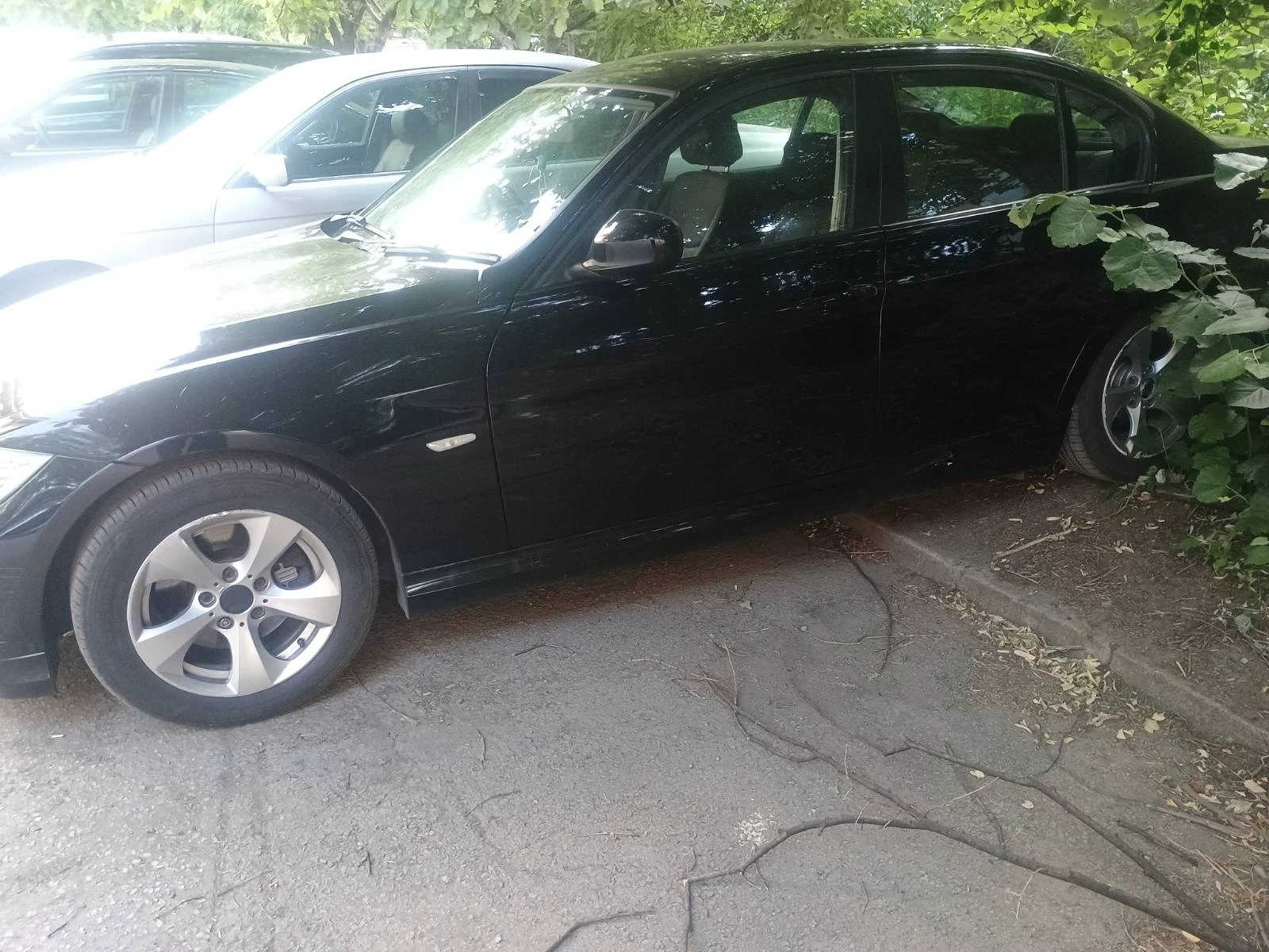 BMW 320  - изображение 4