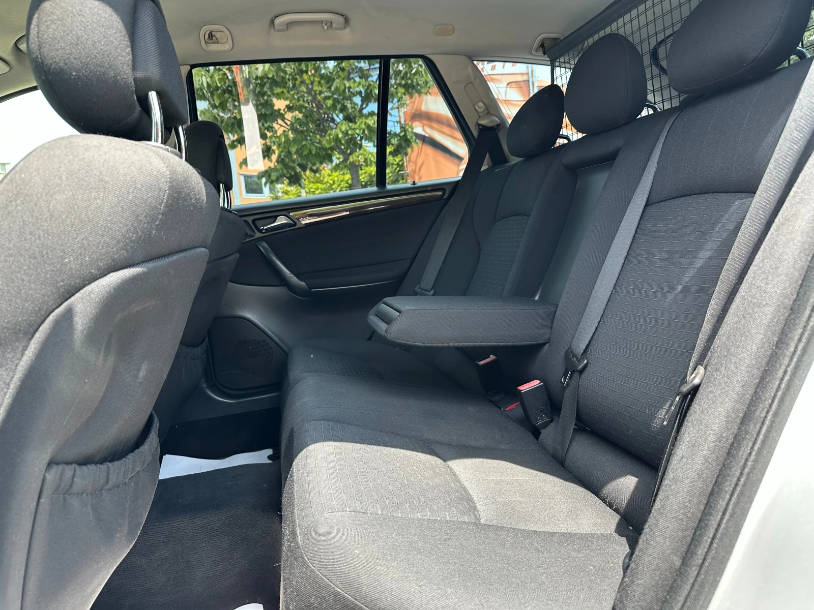 Mercedes-Benz C 220 2.2d 150 к.с. - изображение 9