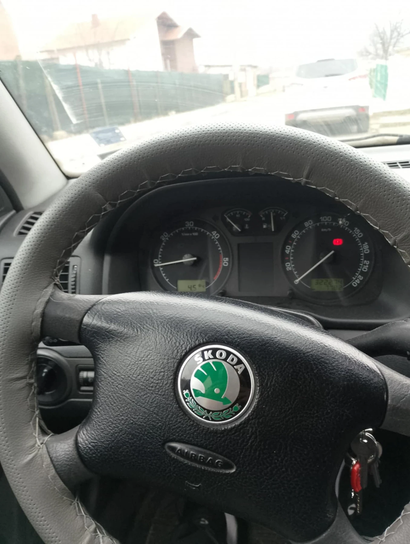 Skoda Octavia 1.9 ТДИ - изображение 4