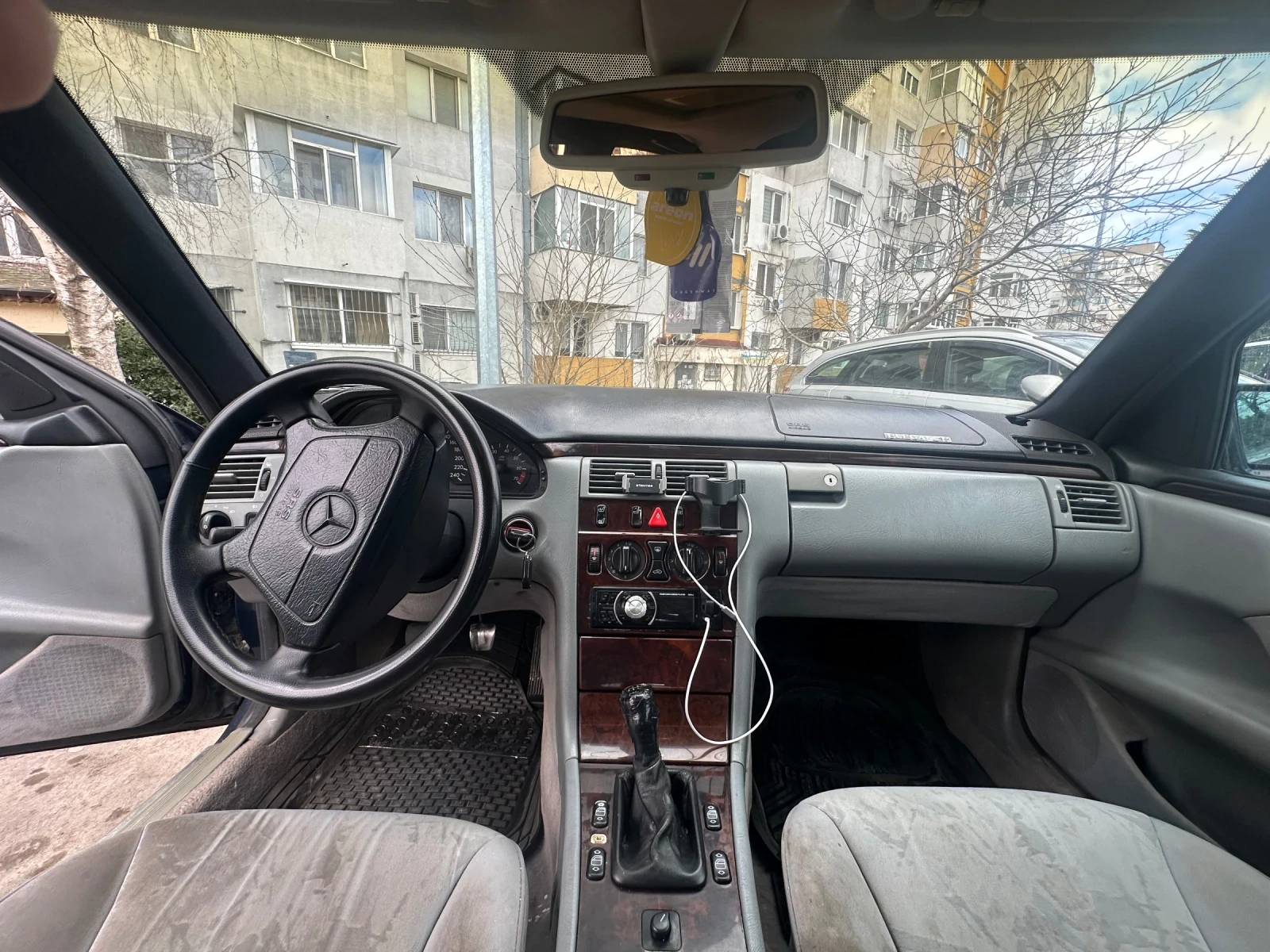 Mercedes-Benz E 230 | Mobile.bg � ����������� 6