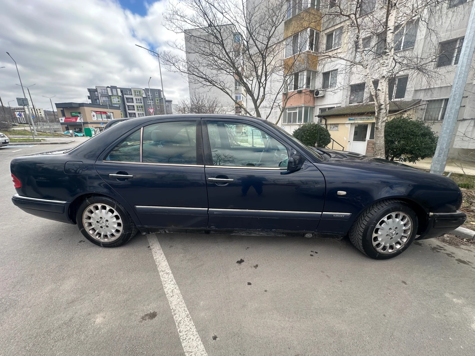 Mercedes-Benz E 230 | Mobile.bg � ����������� 3