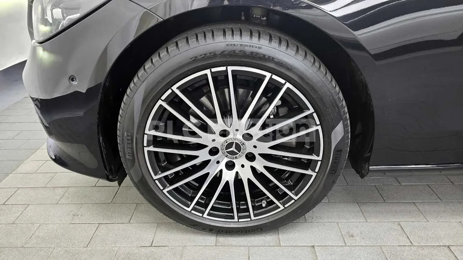 Mercedes-Benz C 200 2024* 19078км* КРАЙНА ЦЕНА, снимка 5 - Автомобили и джипове - 53990163