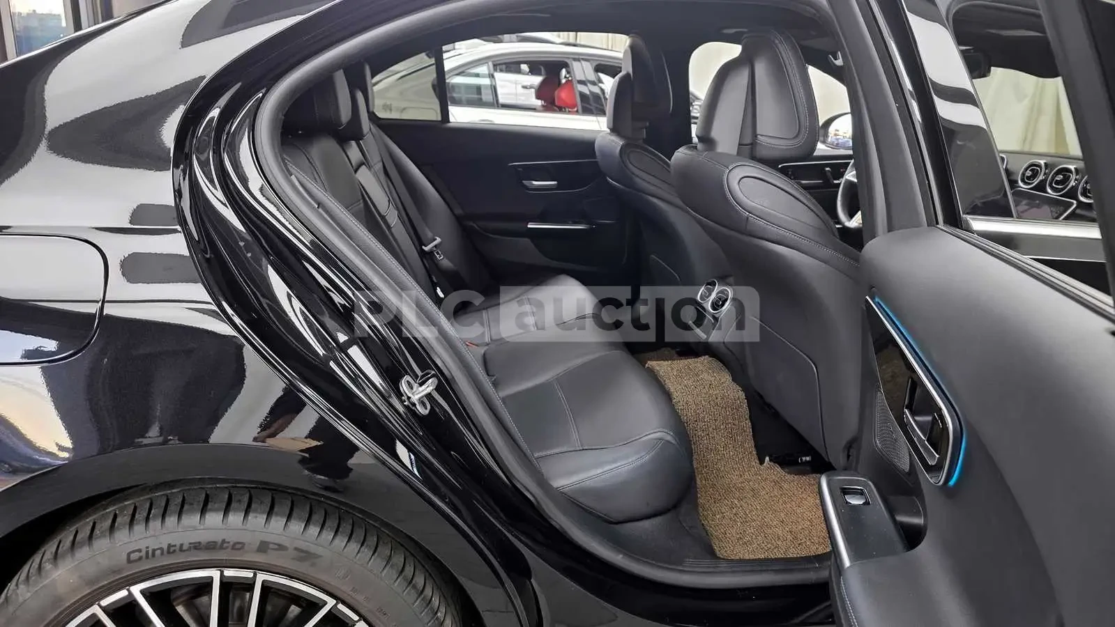 Mercedes-Benz C 200 2024* 19078км* КРАЙНА ЦЕНА, снимка 16 - Автомобили и джипове - 53990163