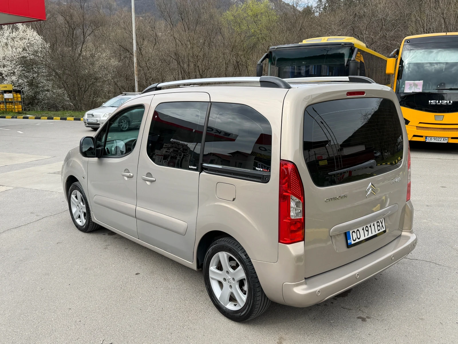 Citroen Berlingo 1.6HDI/Топ състояние!, снимка 5 - Автомобили и джипове - 54046142