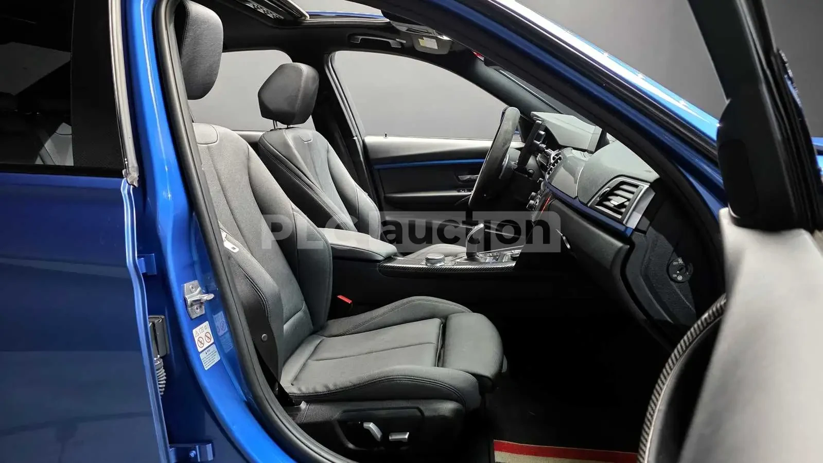 BMW 320 M PACK| КАМЕРА| HUD| ADAPTIVE LED| ПОДГРЕВ, снимка 9 - Автомобили и джипове - 54080212