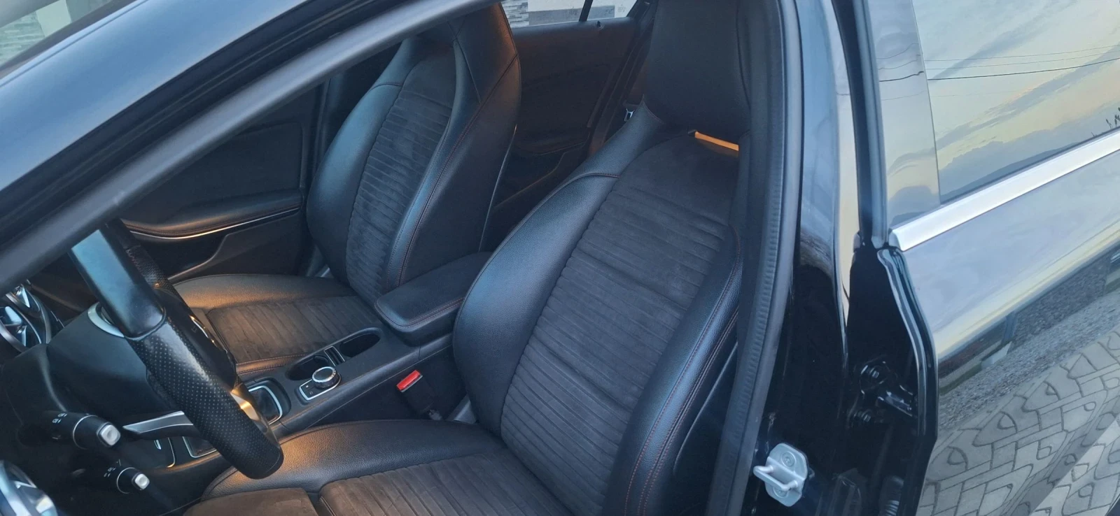 Mercedes-Benz A 200 AMG .........., снимка 11 - Автомобили и джипове - 54221355