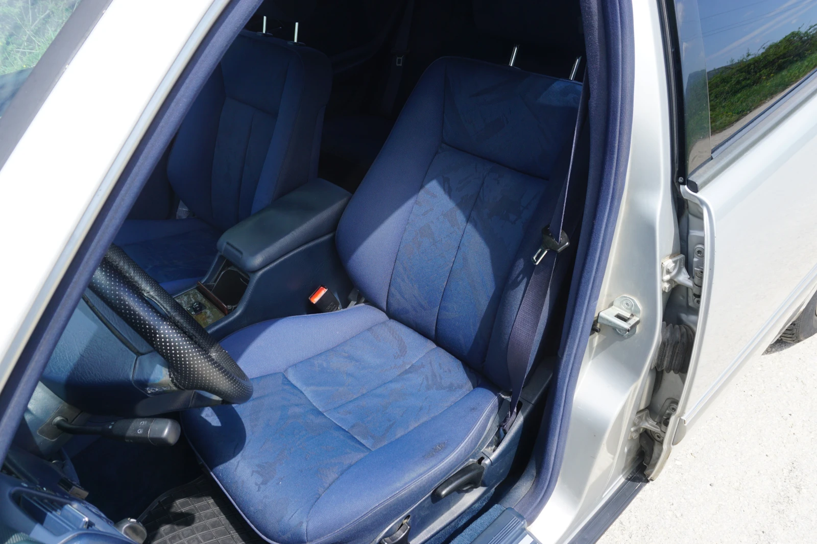 Mercedes-Benz E 200 ГАЗ, снимка 9 - Автомобили и джипове - 54271202