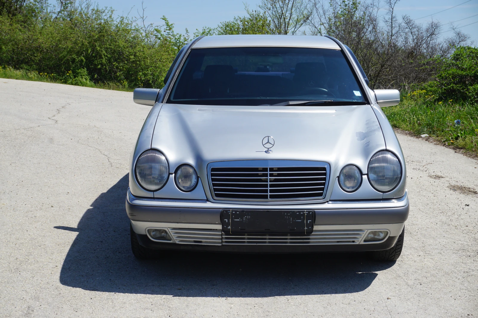 Mercedes-Benz E 200 ГАЗ, снимка 5 - Автомобили и джипове - 54271202