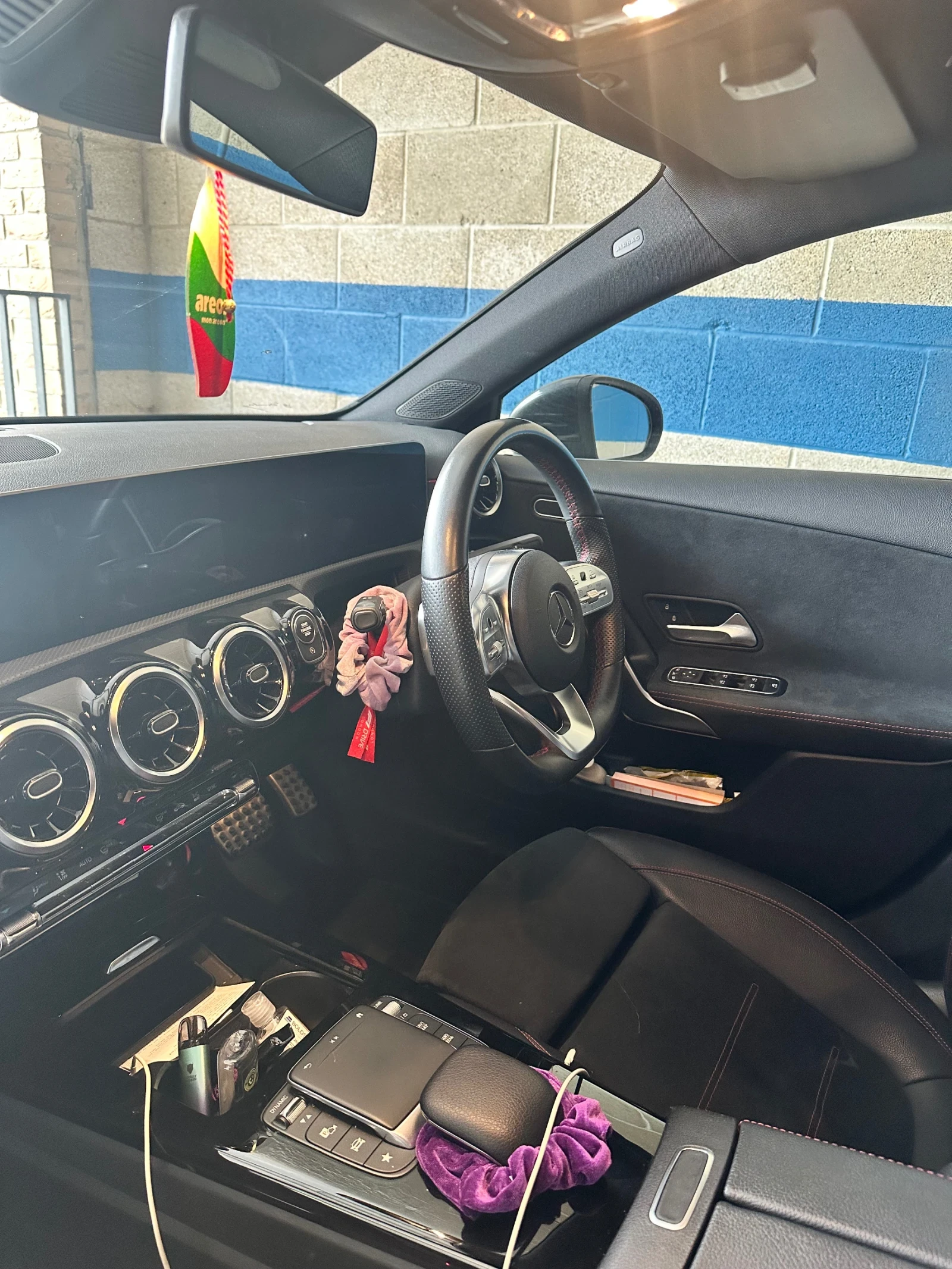 Mercedes-Benz A 180 AMG LINE, снимка 7 - Автомобили и джипове - 54315157