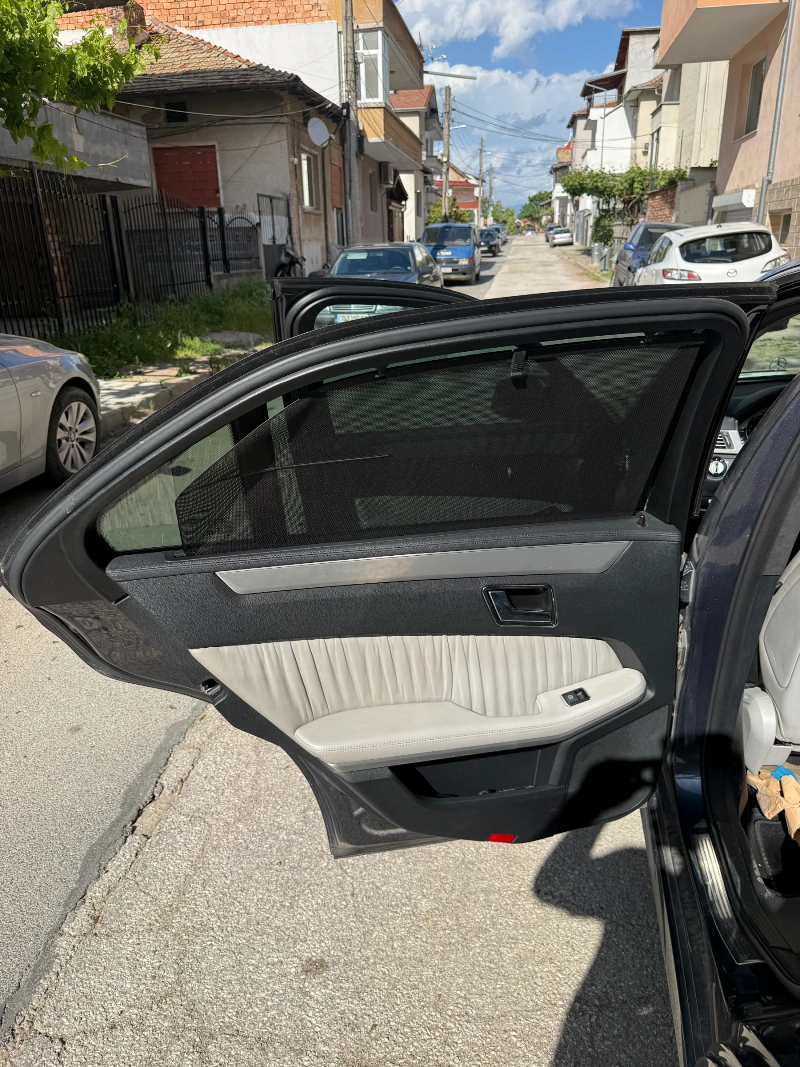 Mercedes-Benz E 350, снимка 7 - Автомобили и джипове - 54541618