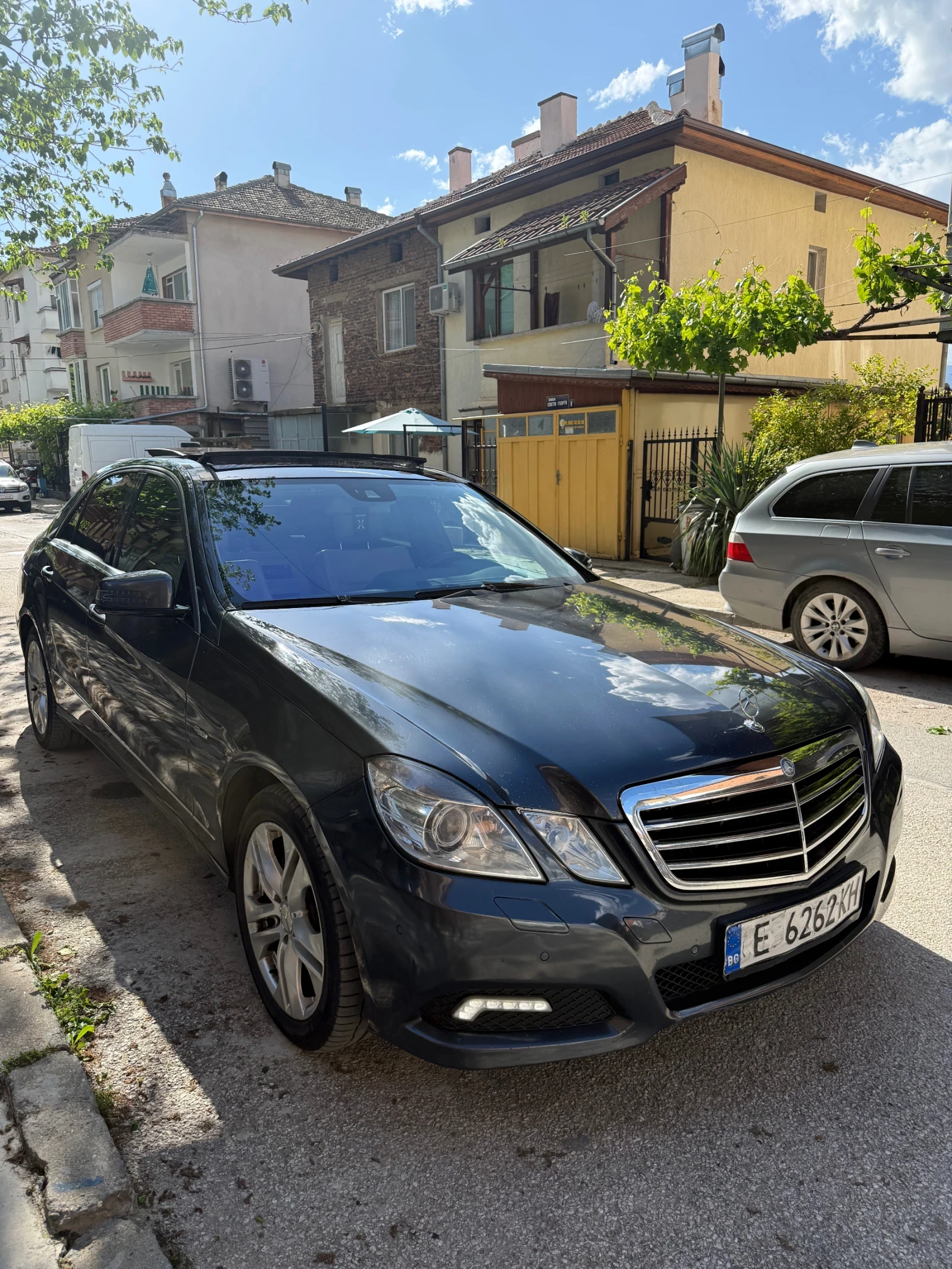 Mercedes-Benz E 350, снимка 2 - Автомобили и джипове - 54541618
