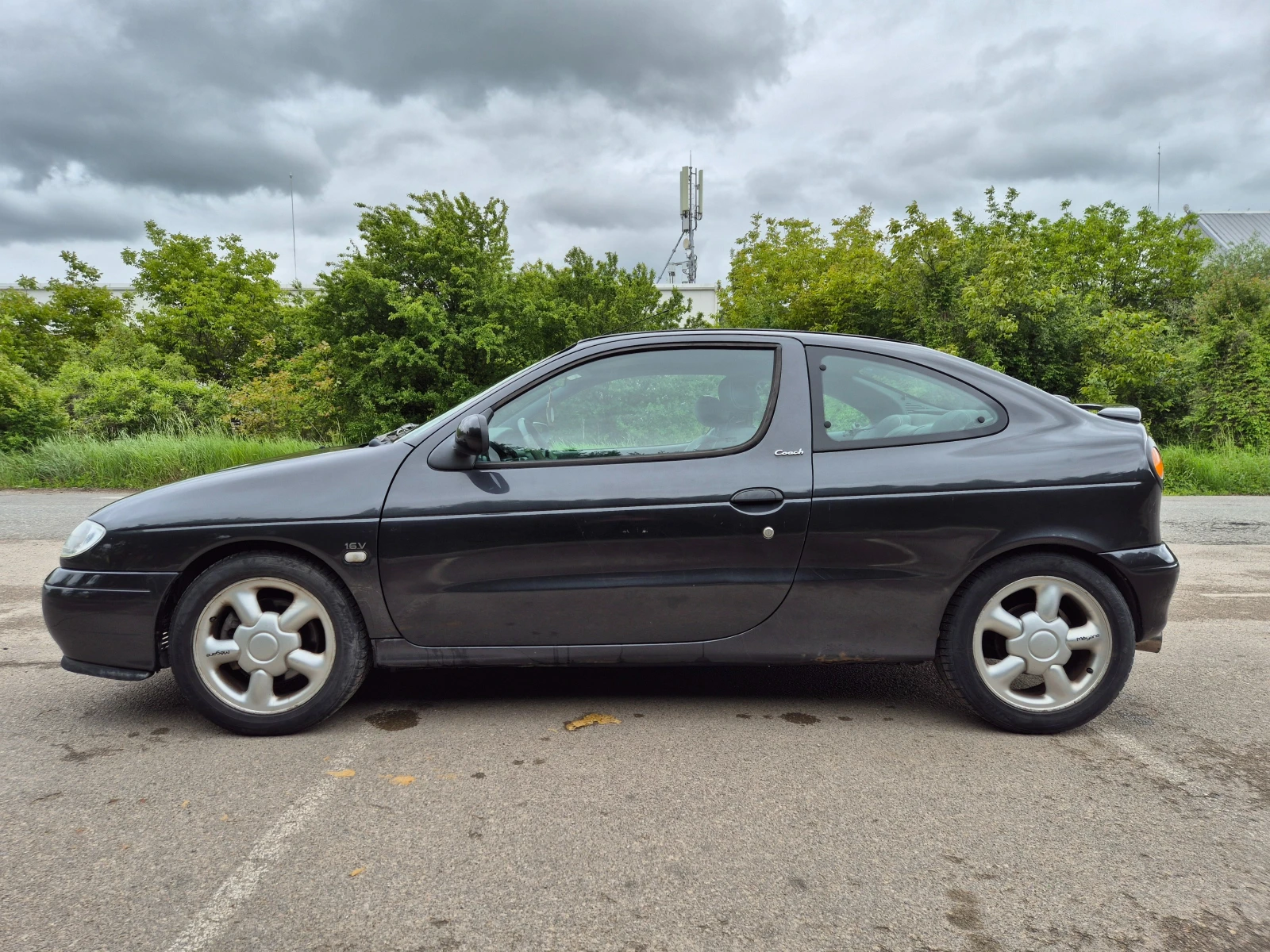 Renault Megane 2.0i 16V F7R, снимка 6 - Автомобили и джипове - 54586049