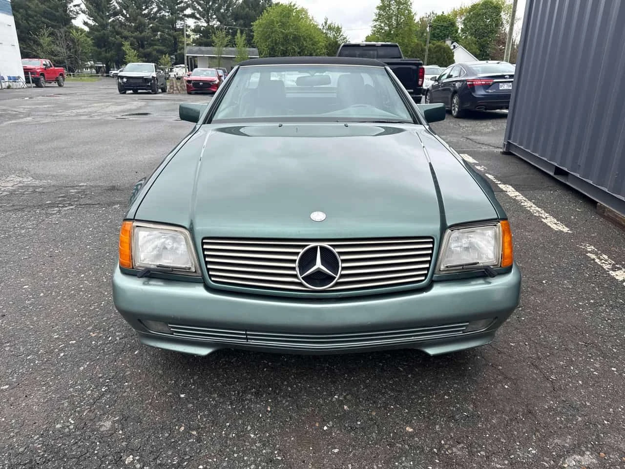 Mercedes-Benz SL 500 КОЖА/АВТОМАТ/ПАМЕТ/CARFAX/ФИНАНСИРАНЕ, снимка 6 - Автомобили и джипове - 54672557