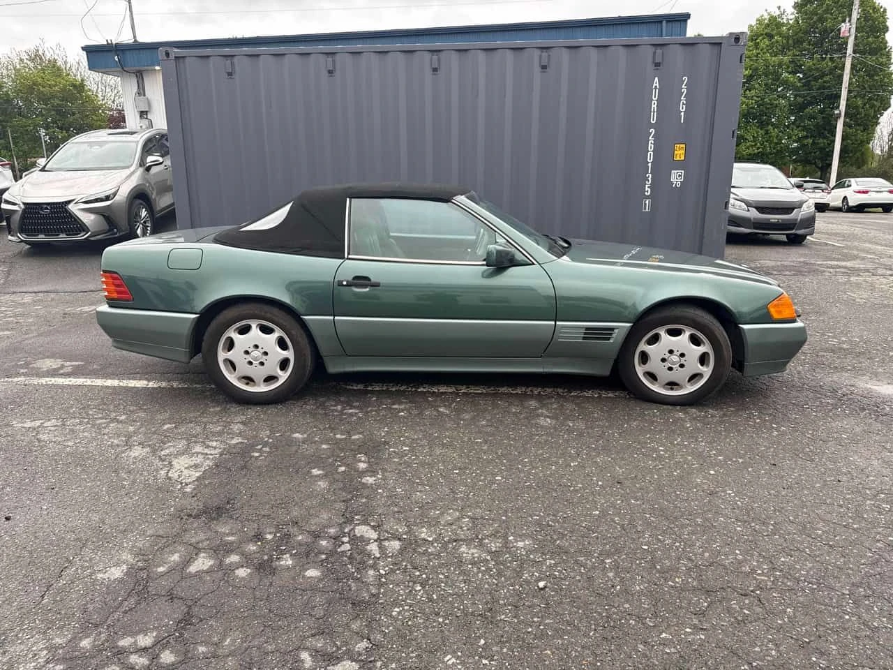 Mercedes-Benz SL 500 КОЖА/АВТОМАТ/ПАМЕТ/CARFAX/ФИНАНСИРАНЕ, снимка 3 - Автомобили и джипове - 54672557