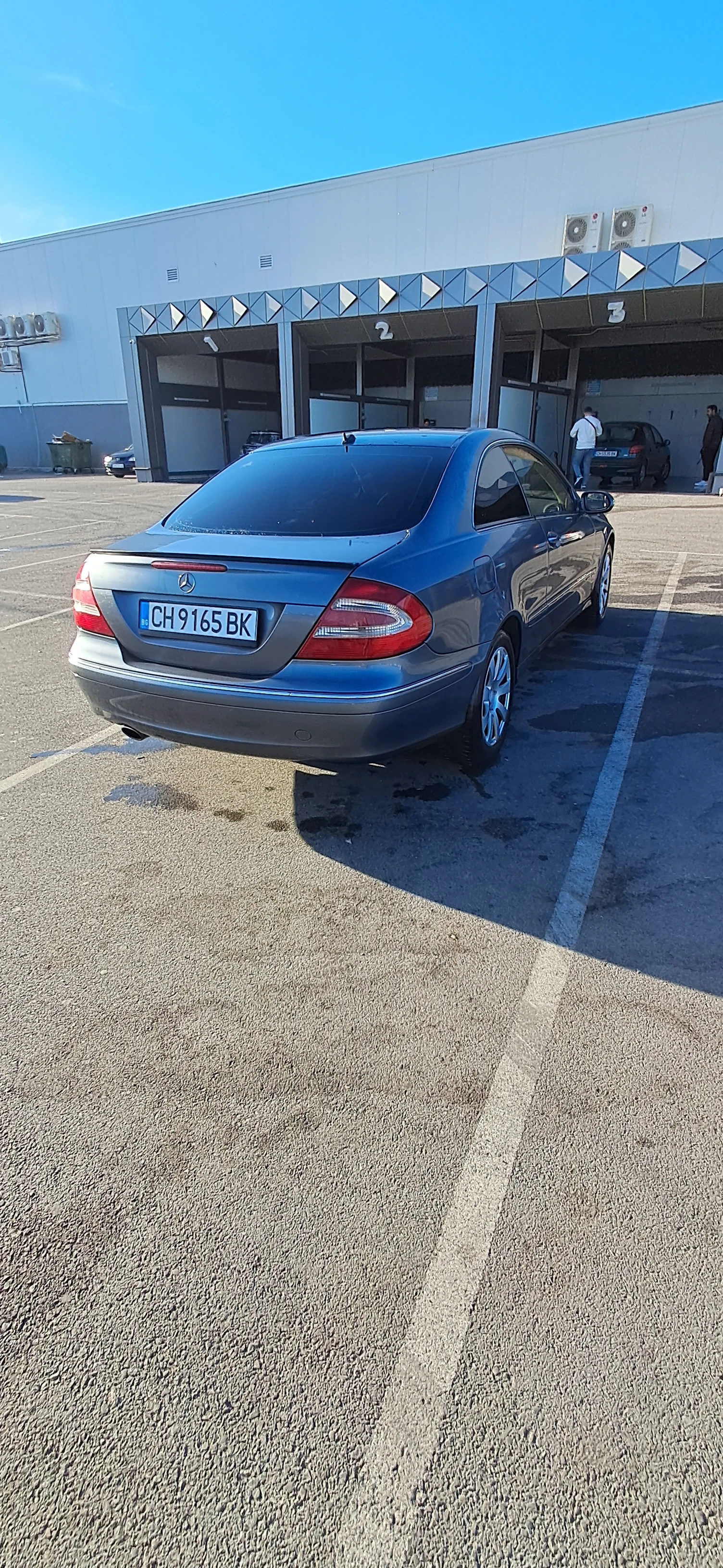 Mercedes-Benz CLK 240, снимка 8 - Автомобили и джипове - 55091755
