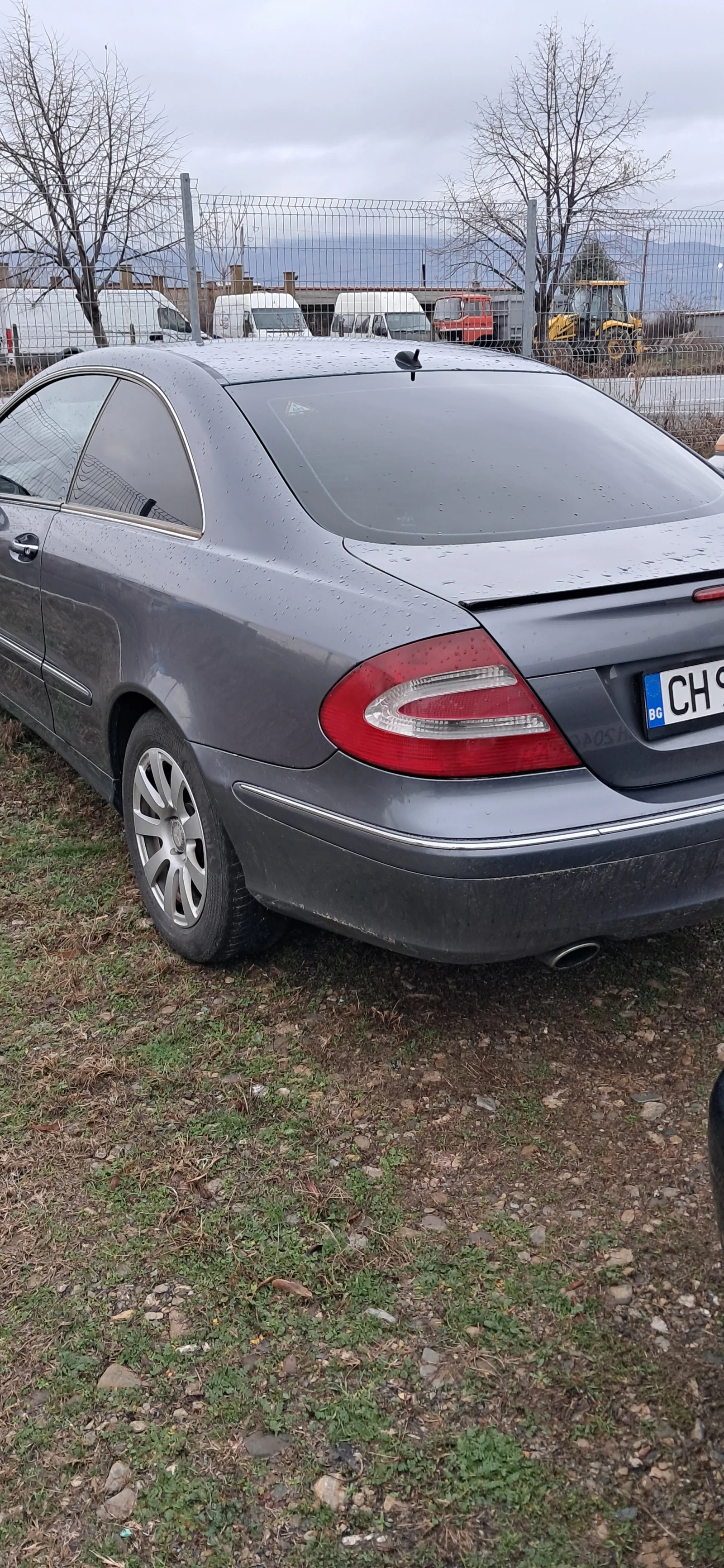 Mercedes-Benz CLK 240, снимка 13 - Автомобили и джипове - 55091755