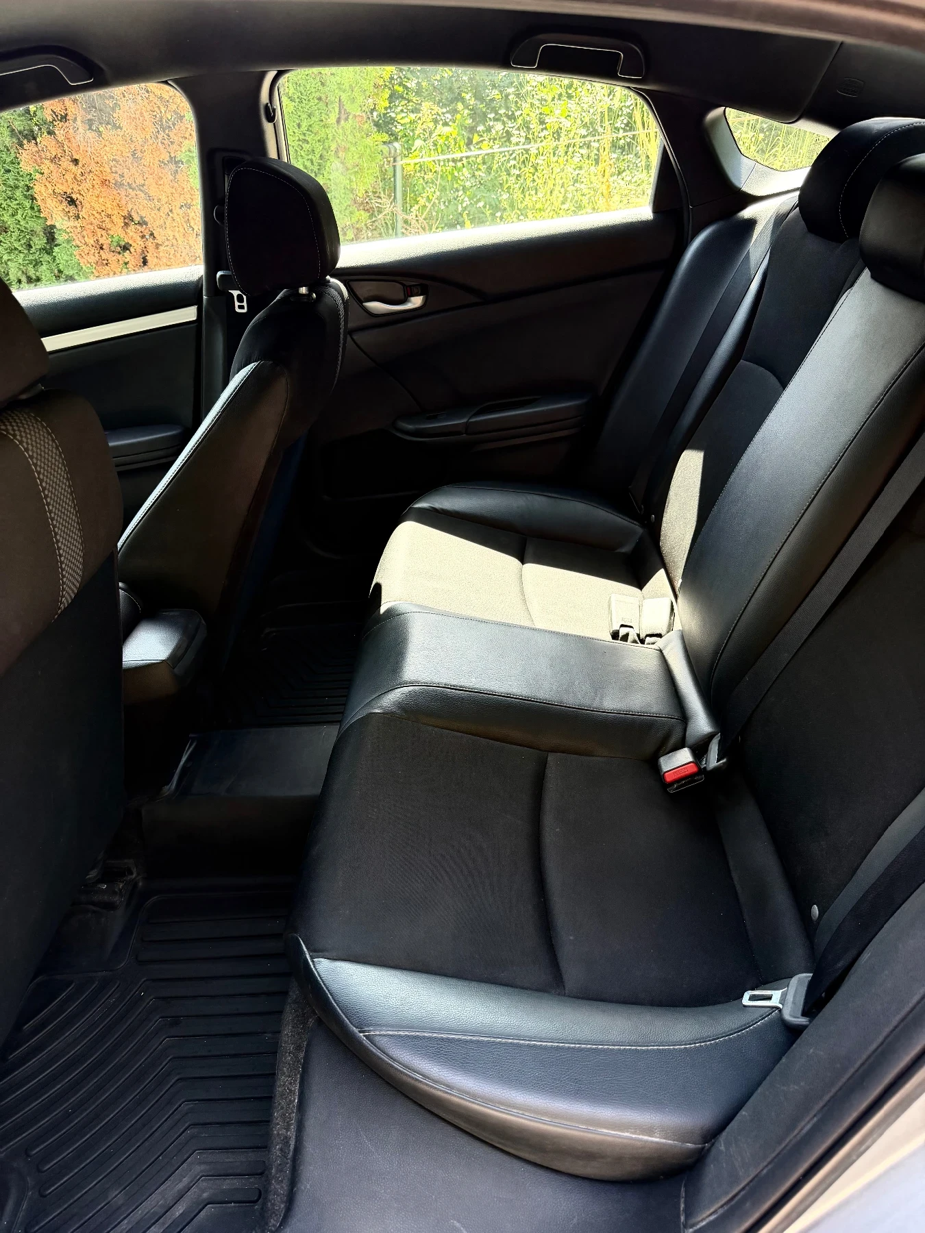 Honda Civic 2.0 SPORT, снимка 14 - Автомобили и джипове - 55102101