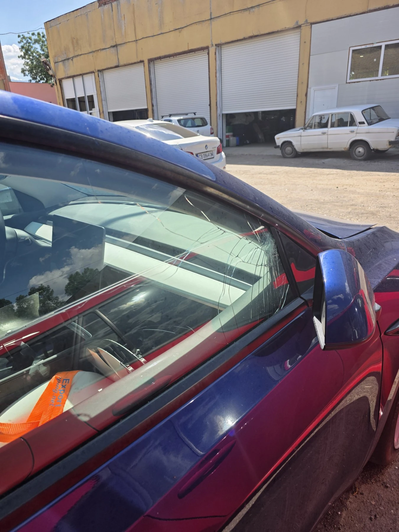 Tesla Model Y Dual Motor, снимка 14 - Автомобили и джипове - 55159934